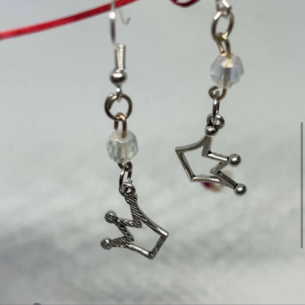 New Handmade Sterling Silver Queen Crown Crystal Dangle Earrings